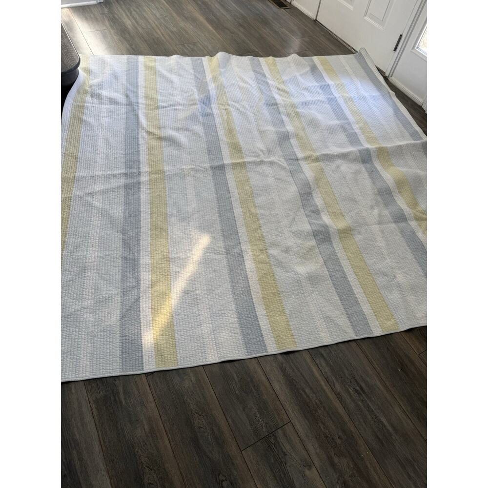 Storehouse Cotton Quilt Queen/Full White Blue Yellow Reversible Coastal Cottage